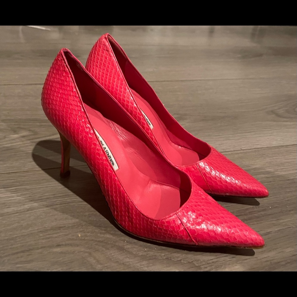 Manolo Blahnik pumps